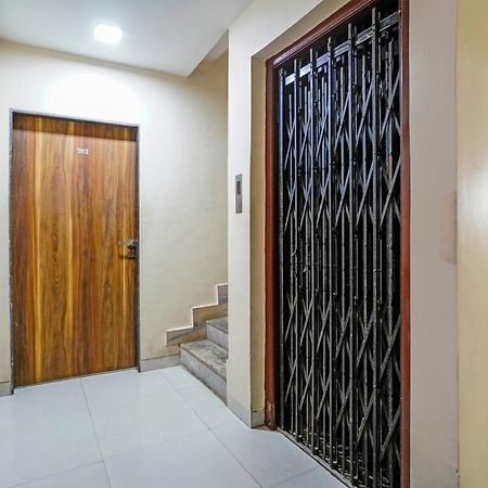Hotel O Aishwarya Service Apartment Nova Bombaim Exterior foto