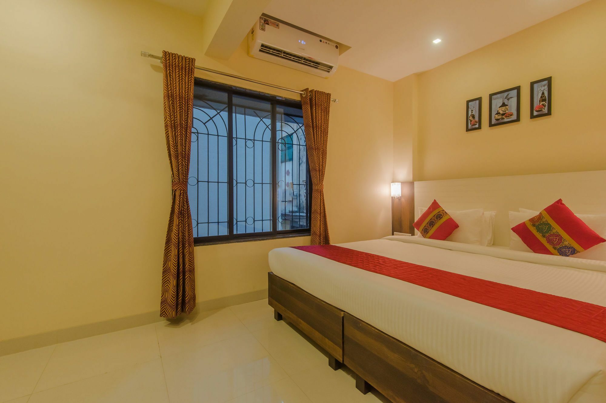 Hotel O Aishwarya Service Apartment Nova Bombaim Exterior foto